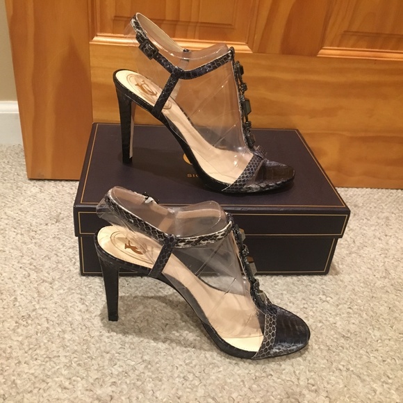 Vince Camuto Signature Benni Dress Sandal - Picture 5 of 8